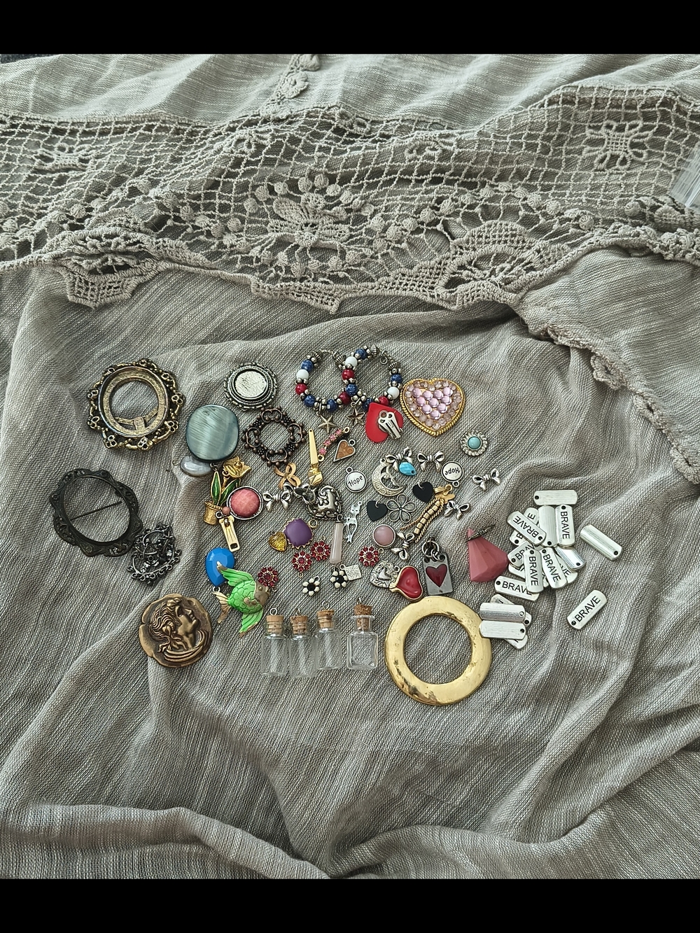 Mixed Women’s Jewelry Charms and Pendants - Assorted Colors